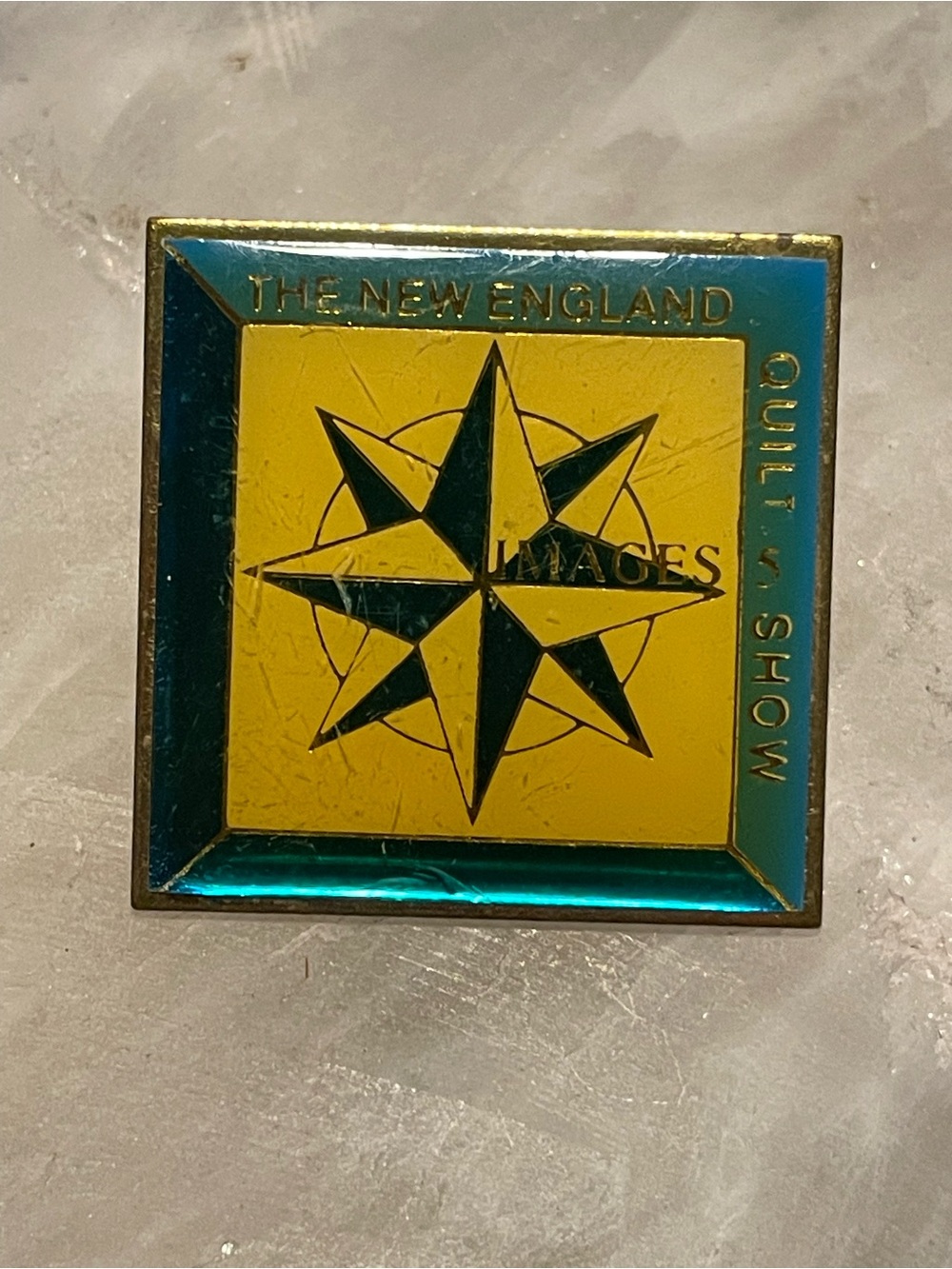 The New England Quilt Show Pin #8647